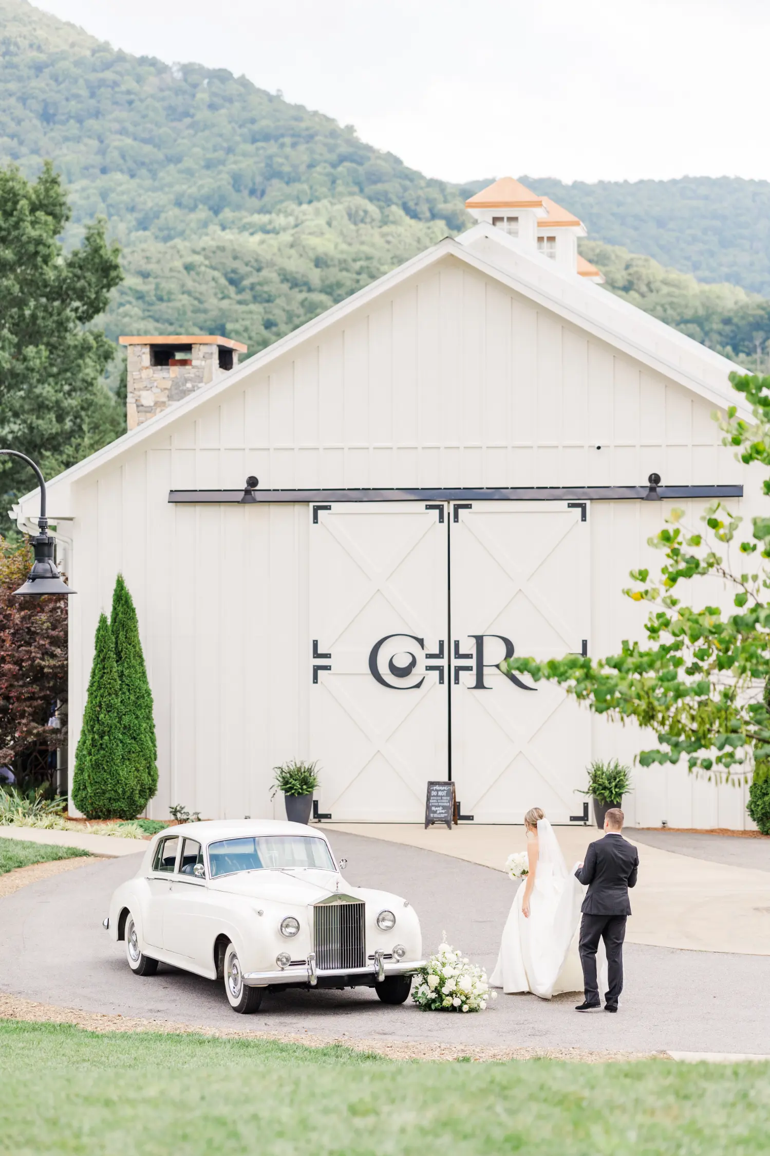 Chestnut Ridge Emily Epley and Dusty Combs Wedding Tiffany McClure Photography 18 Chestnut Ridge Emily Epley and Dusty Combs Wedding Tiffany McClure Photography 18