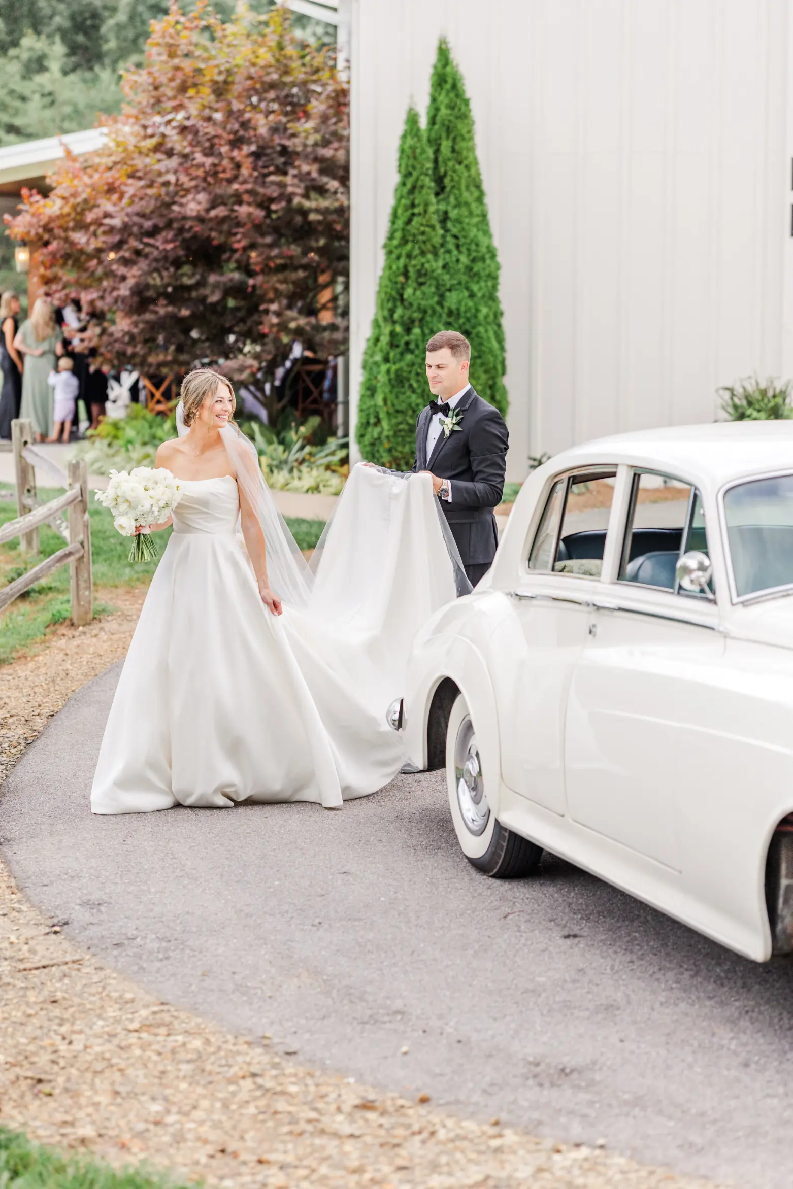 Chestnut Ridge Emily Epley and Dusty Combs Wedding Tiffany McClure Photography 19 Chestnut Ridge Emily Epley and Dusty Combs Wedding Tiffany McClure Photography 19